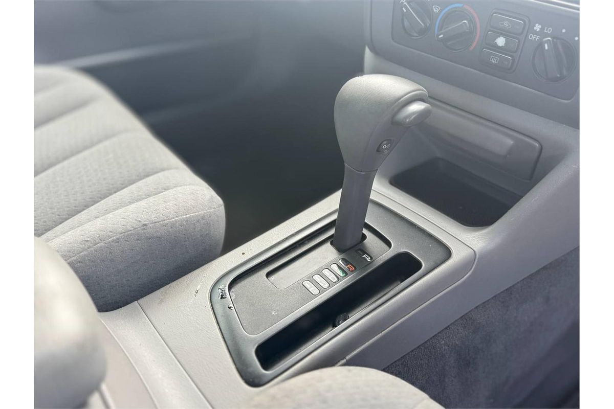 2002 Toyota Avalon Conquest MCX10R Mark II