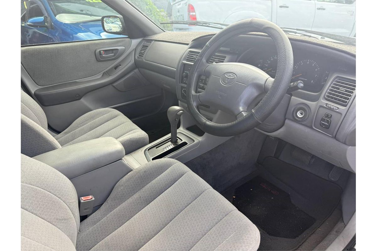 2002 Toyota AVALON CONQUEST MCX10R