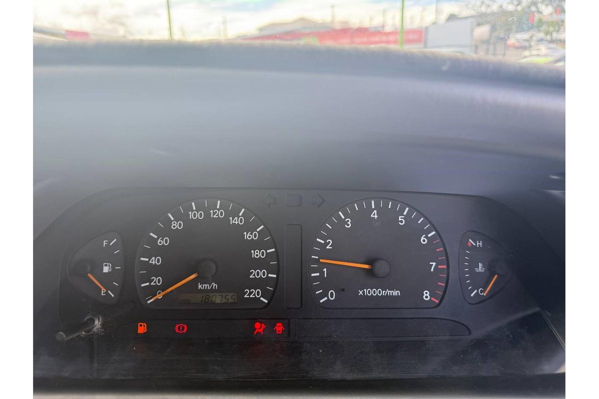 2002 Toyota AVALON CONQUEST MCX10R