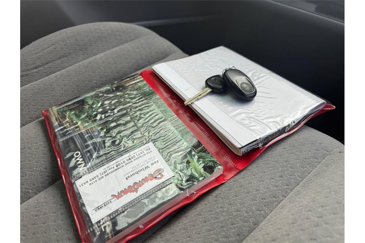 2002 Toyota Avalon Conquest MCX10R Mark II