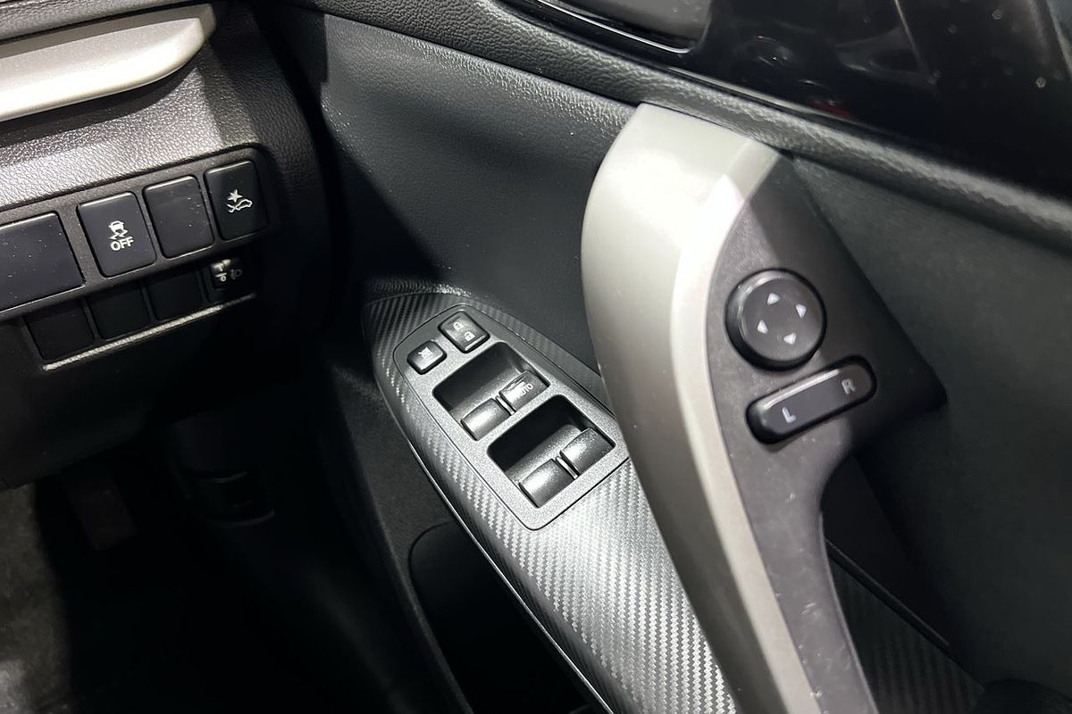 2022 Mitsubishi Eclipse Cross ES YB