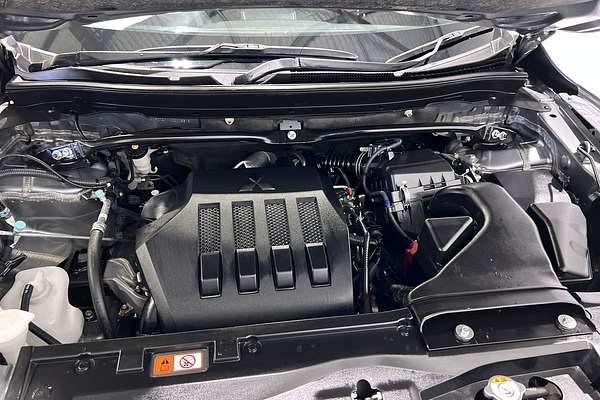 2022 Mitsubishi Eclipse Cross ES YB