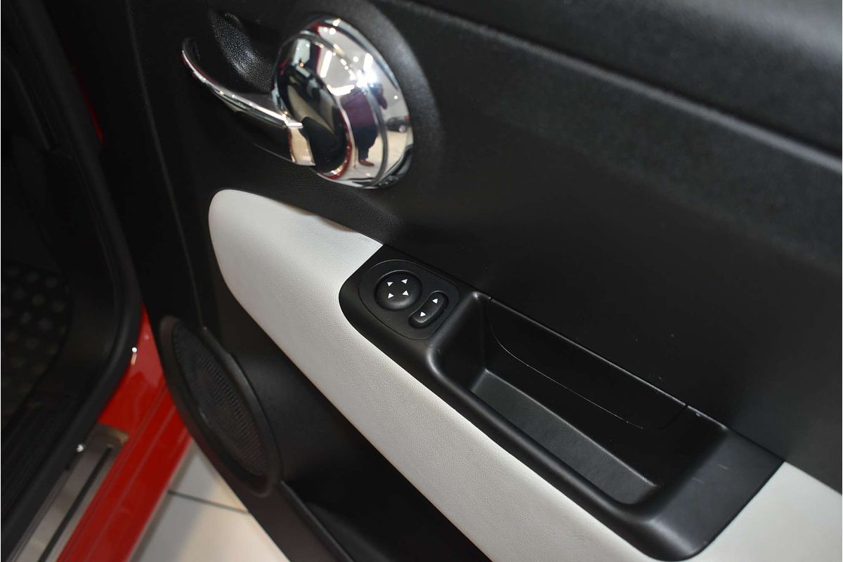 2021 Fiat 500 Dolcevita Series 9