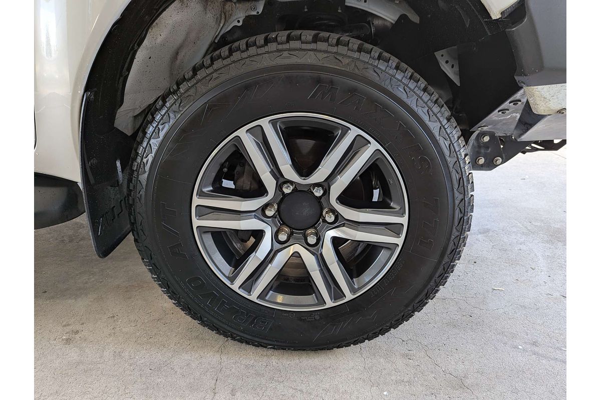 2017 Toyota Hilux SR GUN126R 4X4