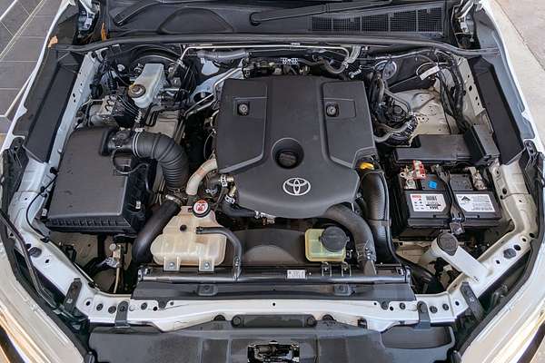 2017 Toyota Hilux SR GUN126R 4X4