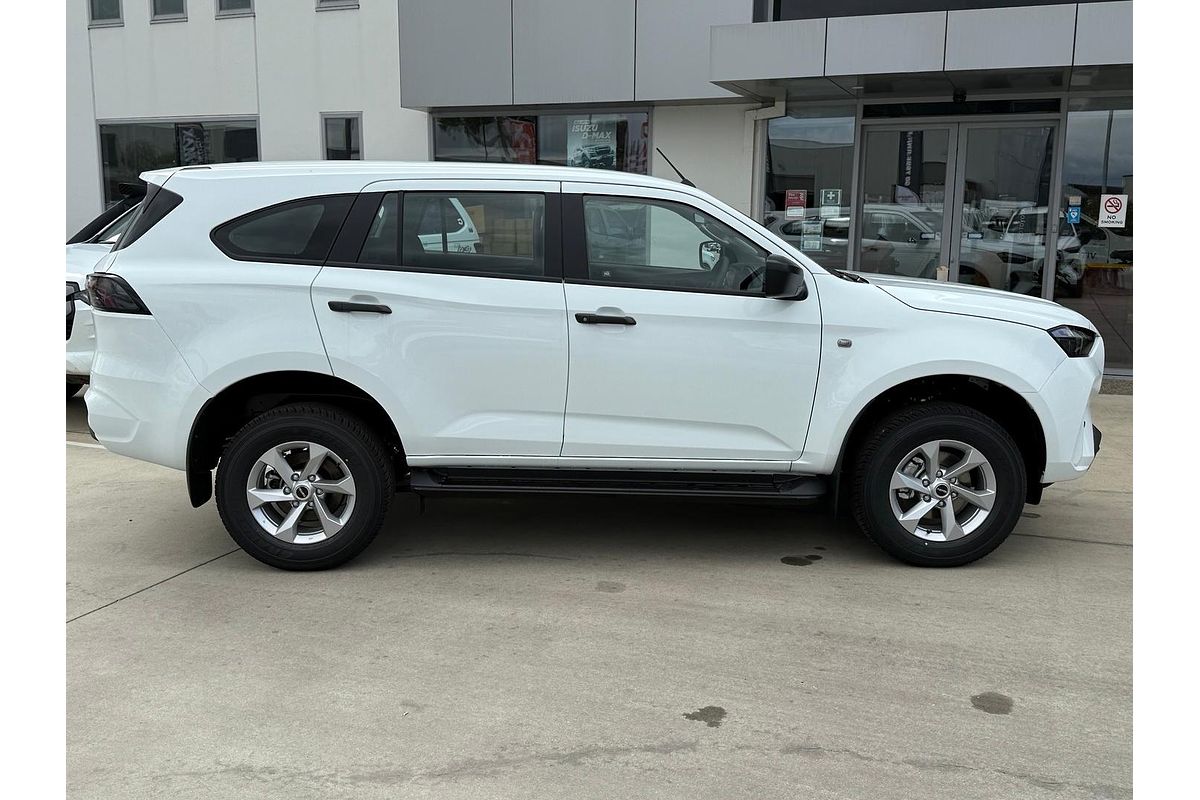 2025 Isuzu MU-X LS-M