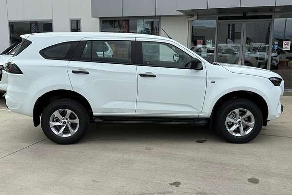 2025 Isuzu MU-X LS-M