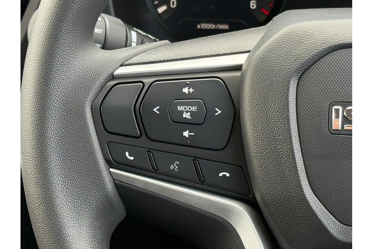 2025 Isuzu MU-X LS-M