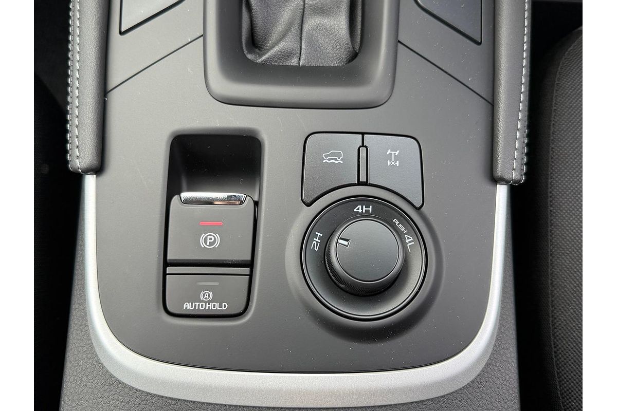2025 Isuzu MU-X LS-M