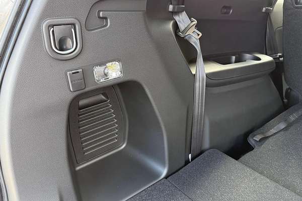2025 Isuzu MU-X LS-M