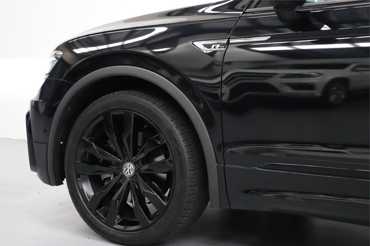 2018 Volkswagen Tiguan Wolfsburg Edition 5N