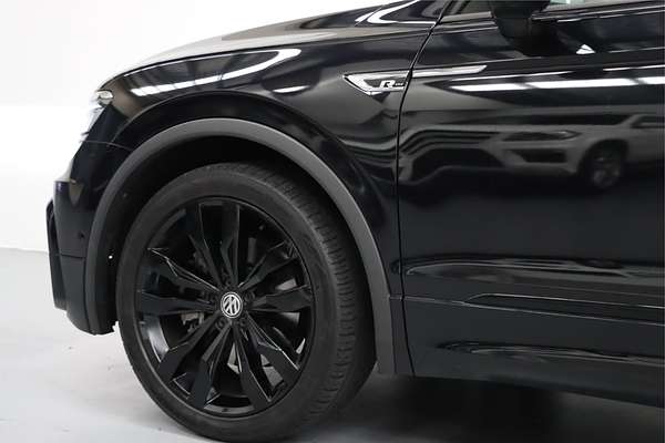 2018 Volkswagen Tiguan Wolfsburg Edition 5N