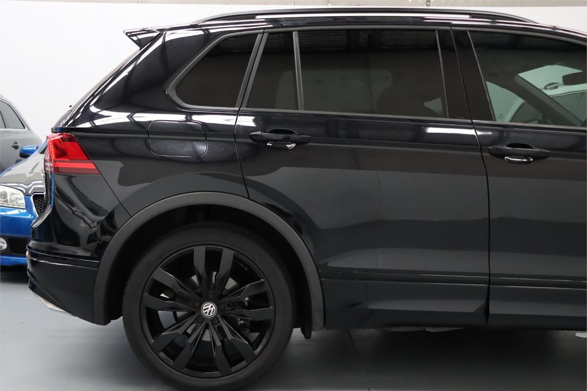 2018 Volkswagen Tiguan Wolfsburg Edition 5N