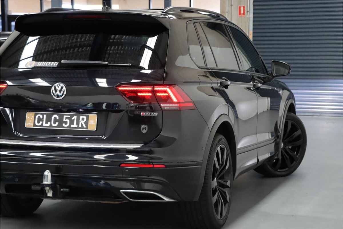2018 Volkswagen Tiguan Wolfsburg Edition 5N