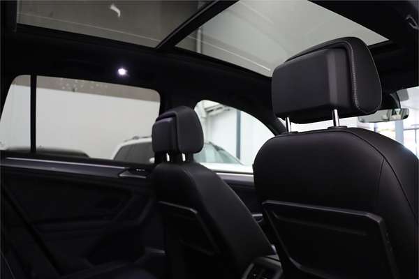 2018 Volkswagen Tiguan Wolfsburg Edition 5N