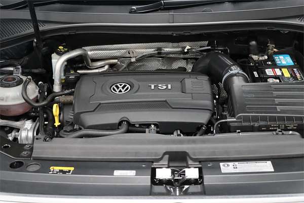 2018 Volkswagen Tiguan Wolfsburg Edition 5N