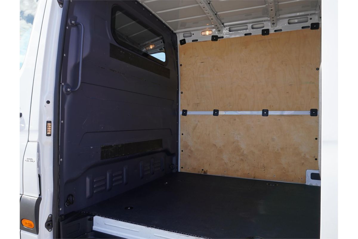 2021 Mercedes-Benz Sprinter 314CDI VS30