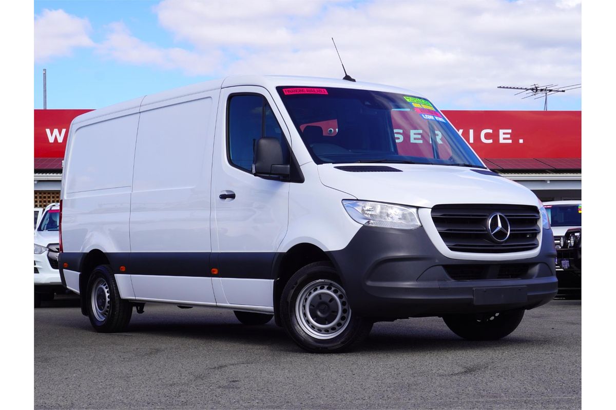 2021 Mercedes-Benz Sprinter 314CDI VS30