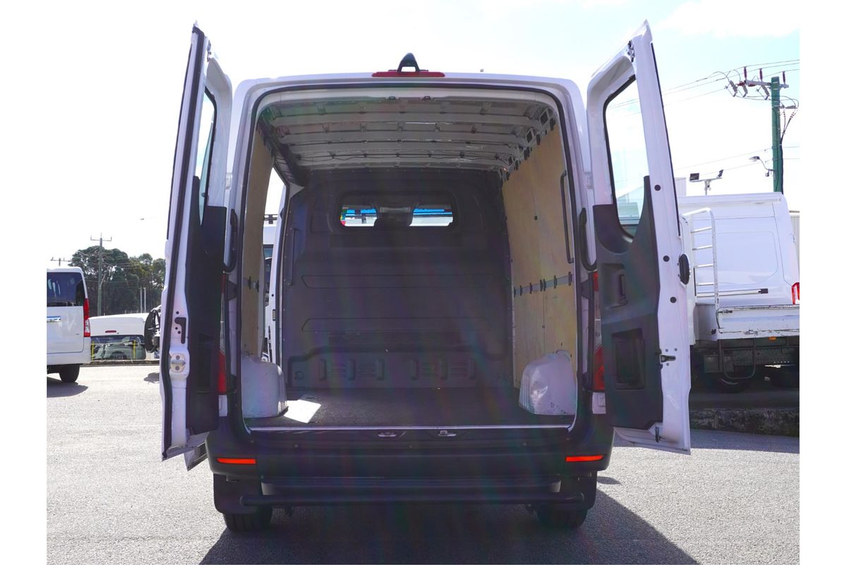 2021 Mercedes-Benz Sprinter 314CDI VS30