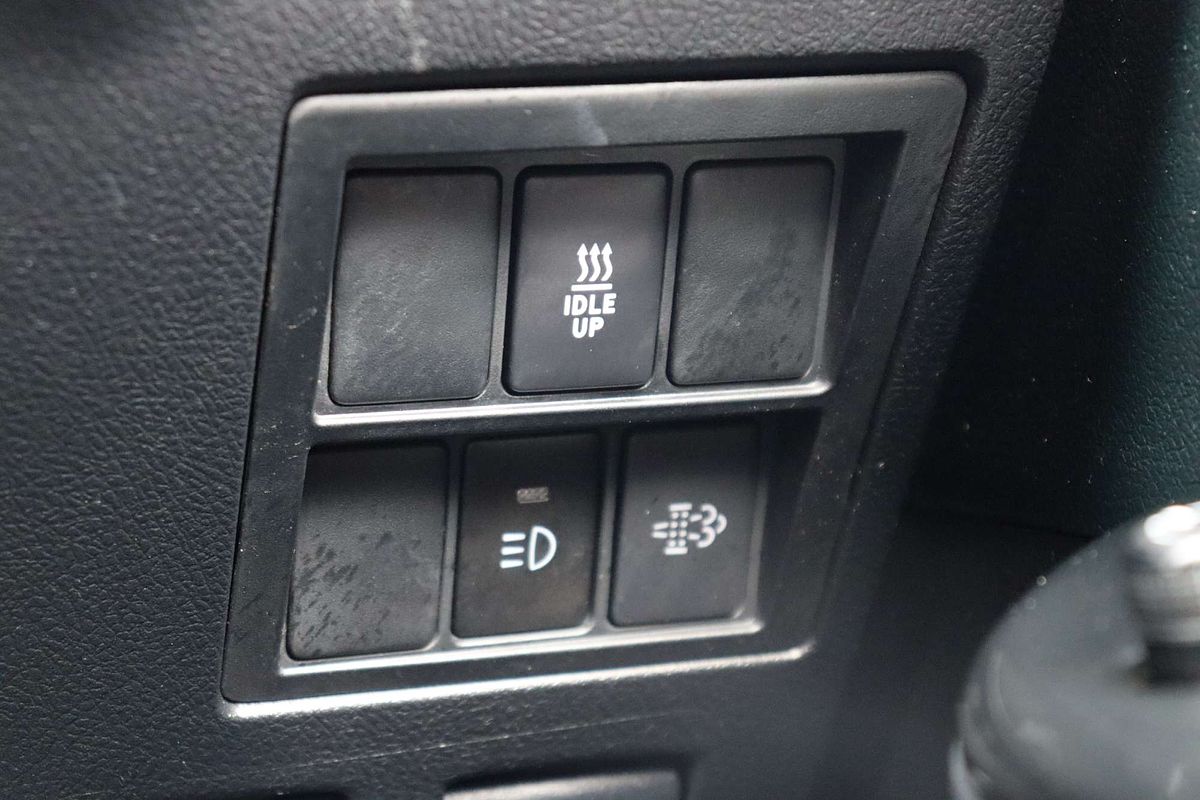 2018 Toyota Hilux Rugged X GUN126R 4X4