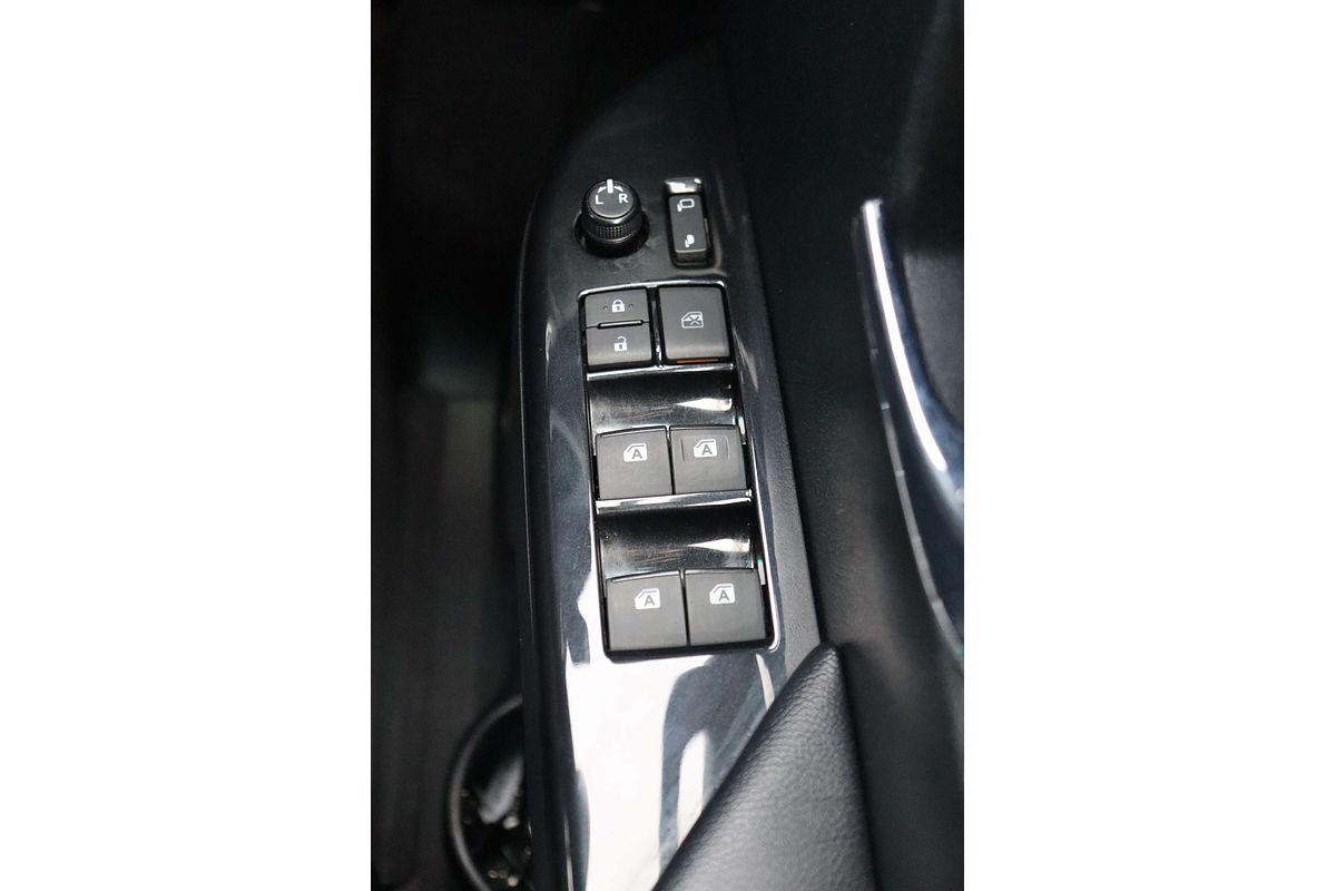 2018 Toyota Hilux Rugged X GUN126R 4X4