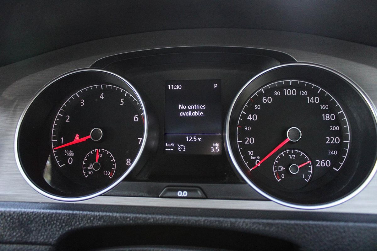 2014 Volkswagen Golf 90TSI Comfortline 7