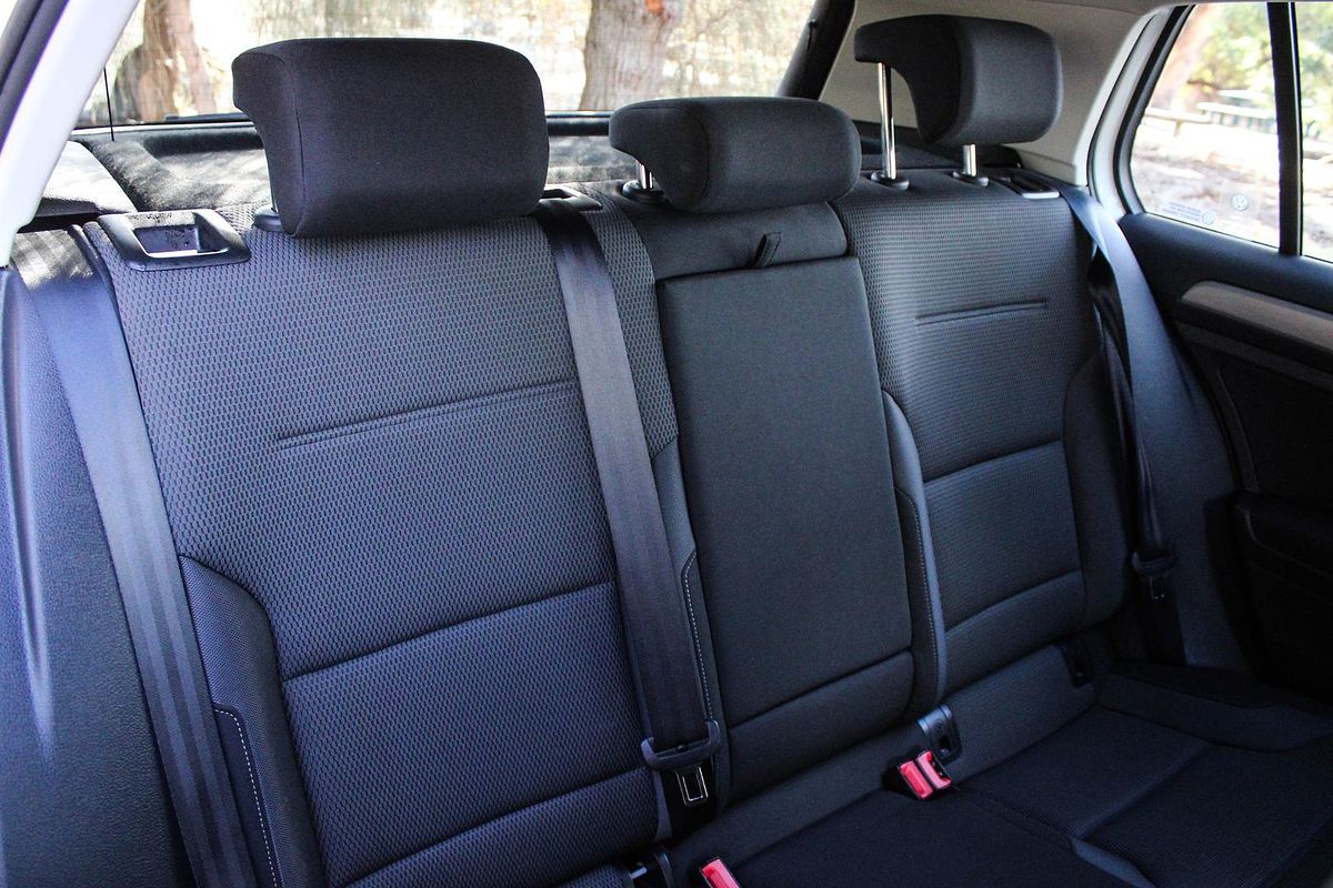 2014 Volkswagen Golf 90TSI Comfortline 7