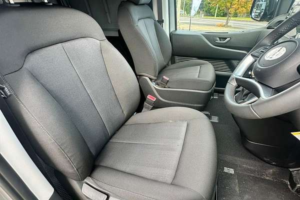 2024 Hyundai STARIA LOAD US4.V3
