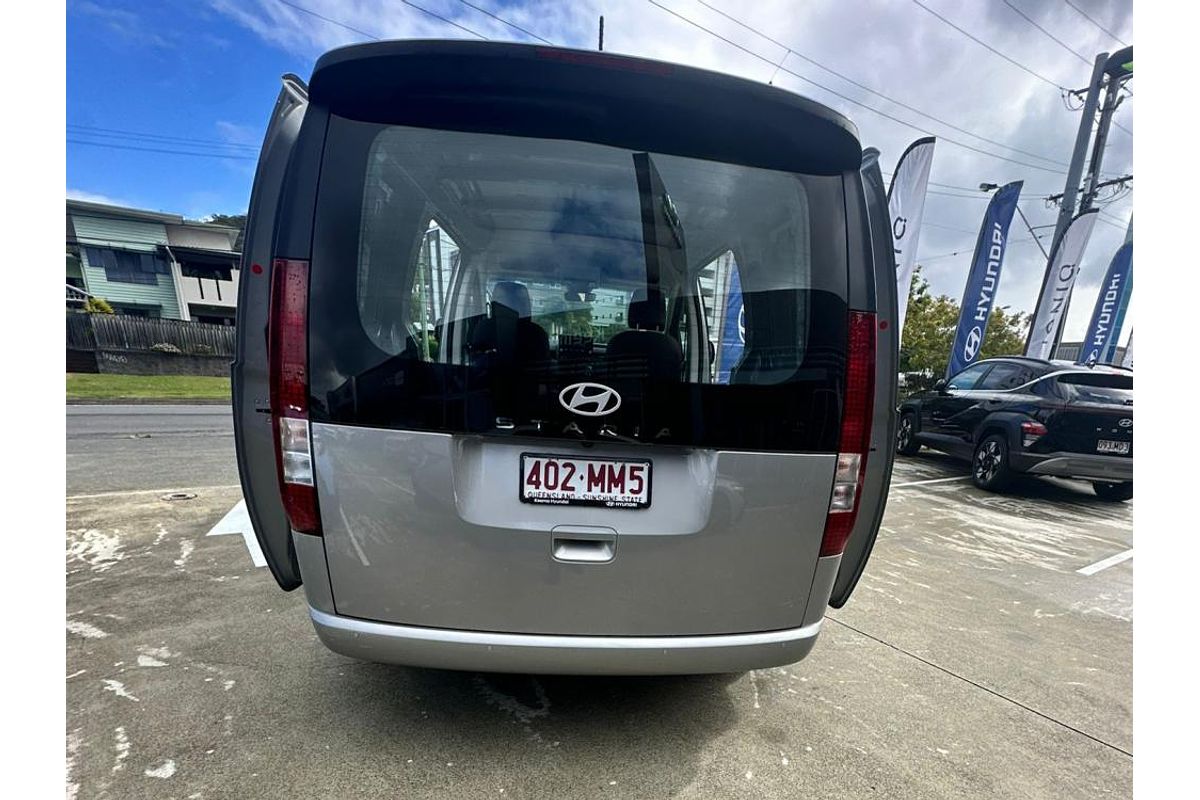 2024 Hyundai STARIA LOAD US4.V3