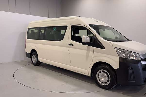 2022 Toyota Hiace Commuter GDH322R