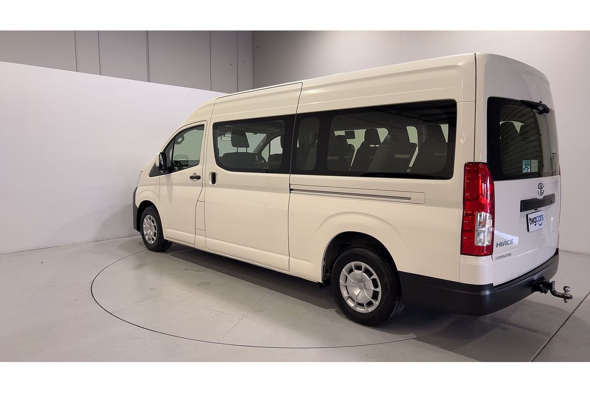 2022 Toyota Hiace Commuter GDH322R