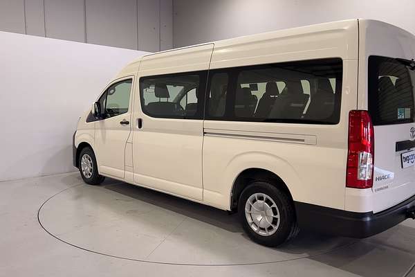2022 Toyota Hiace Commuter GDH322R