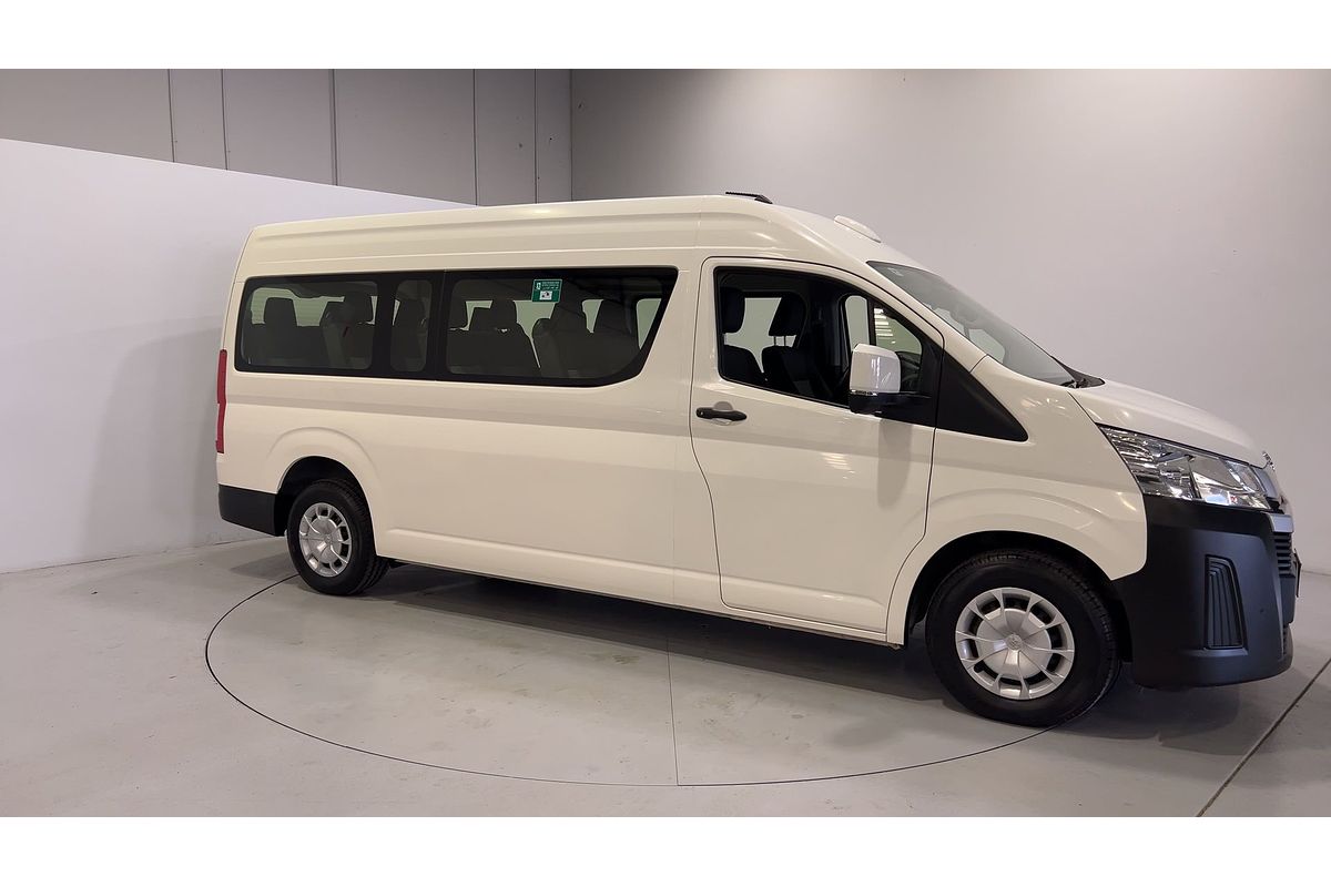 2022 Toyota Hiace Commuter GDH322R
