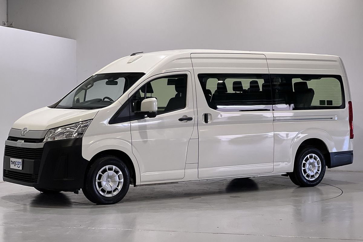 2022 Toyota Hiace Commuter GDH322R