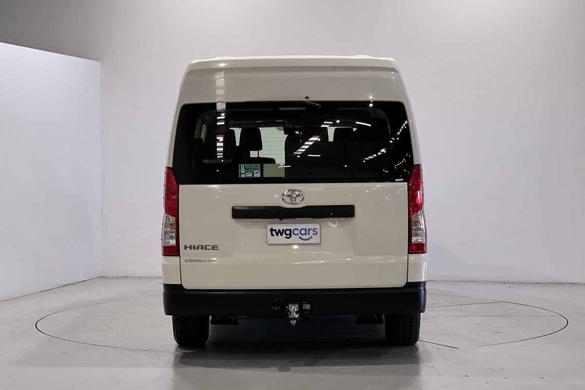 2022 Toyota Hiace Commuter GDH322R