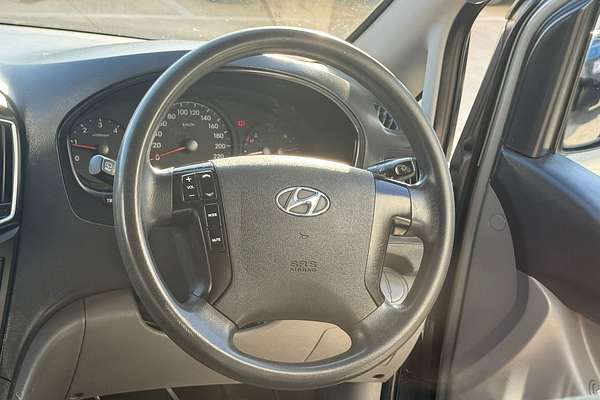 2017 Hyundai iLoad TQ3-V Series II