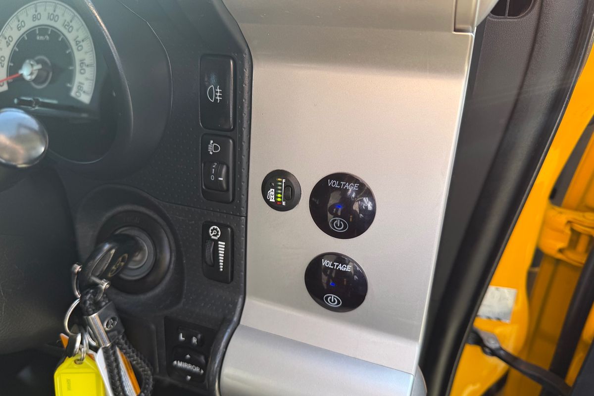2012 Toyota FJ Cruiser GSJ15R