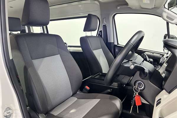 2023 Toyota Hiace Commuter GDH322R