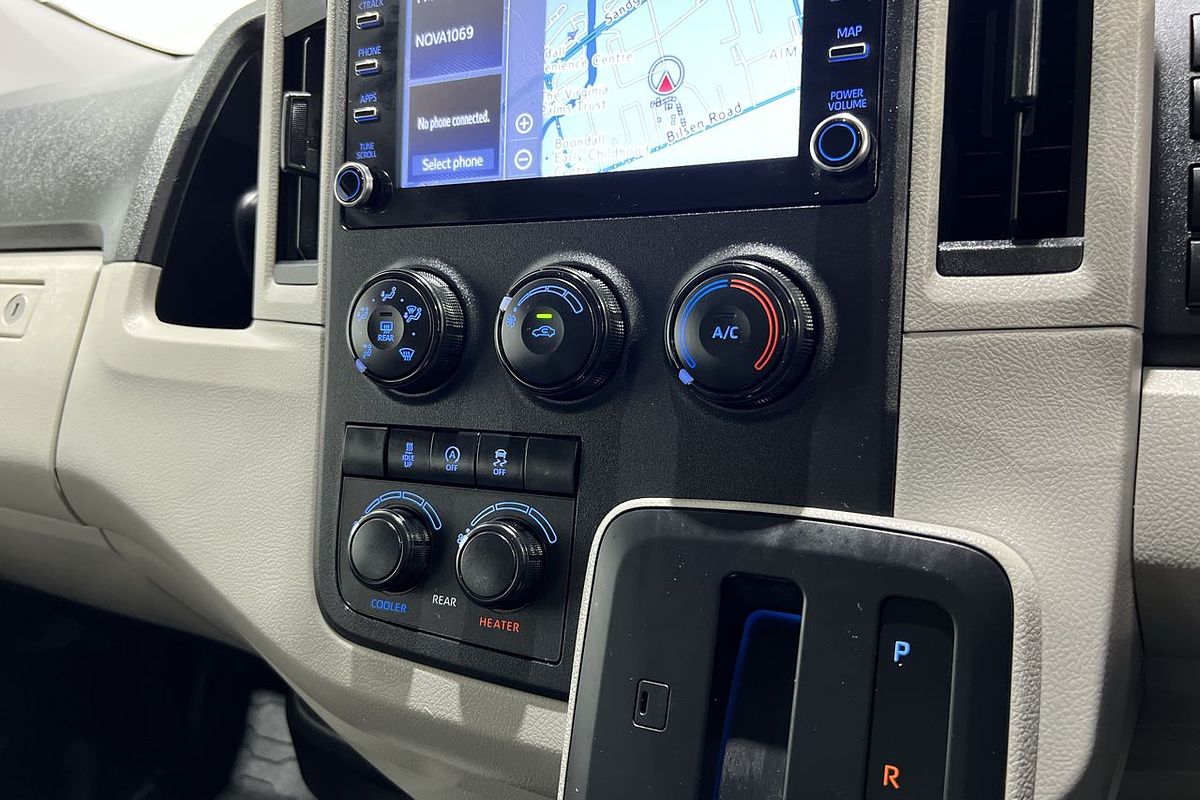 2023 Toyota Hiace Commuter GDH322R