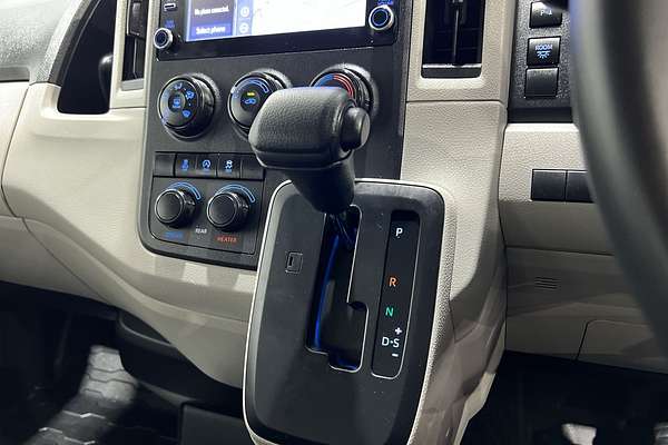 2023 Toyota Hiace Commuter GDH322R