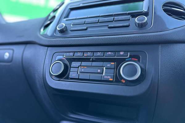 2012 Volkswagen Tiguan 132TSI Pacific 5N