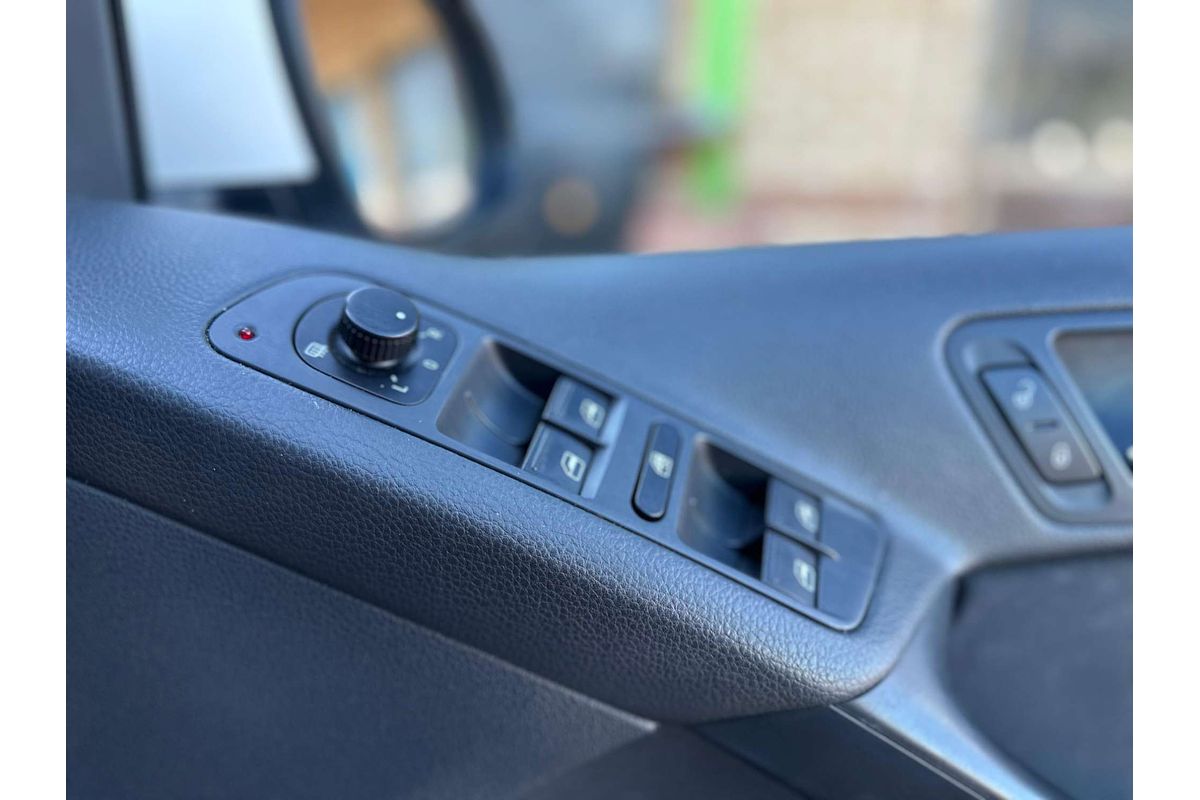 2012 Volkswagen Tiguan 132TSI Pacific 5N