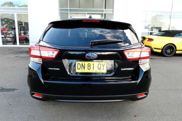 2017 Subaru Impreza 2.0i-S G5