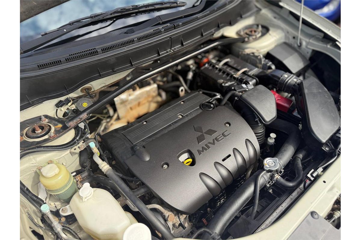 2008 Mitsubishi Outlander LS ZG