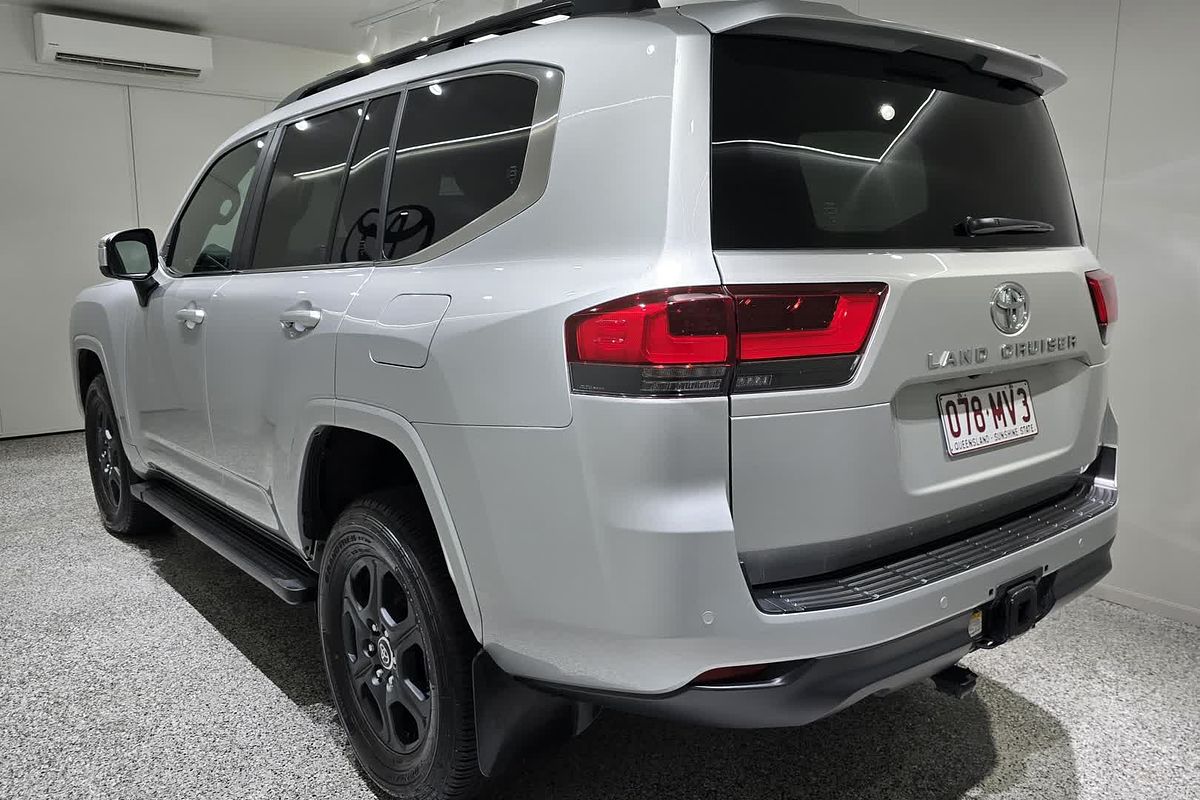 2022 Toyota Landcruiser VX FJA300R