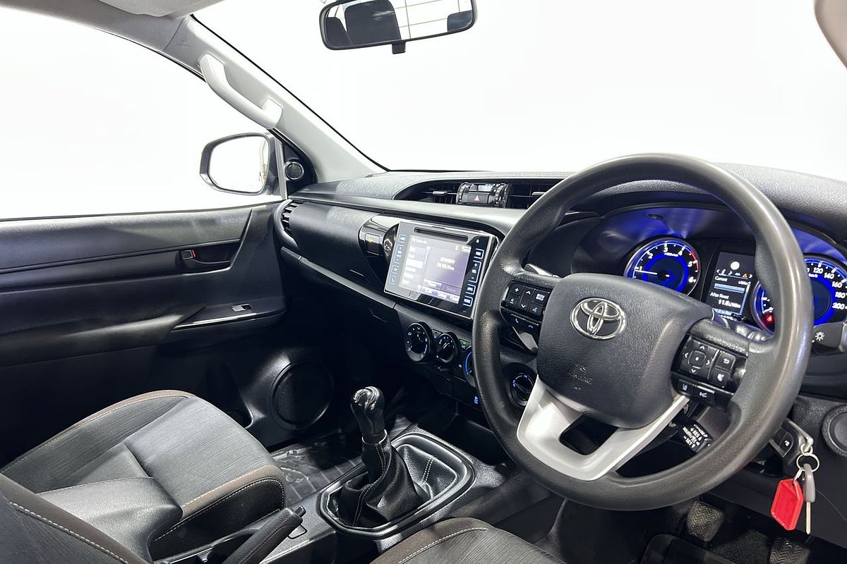 2019 Toyota Hilux SR GUN126R 4X4