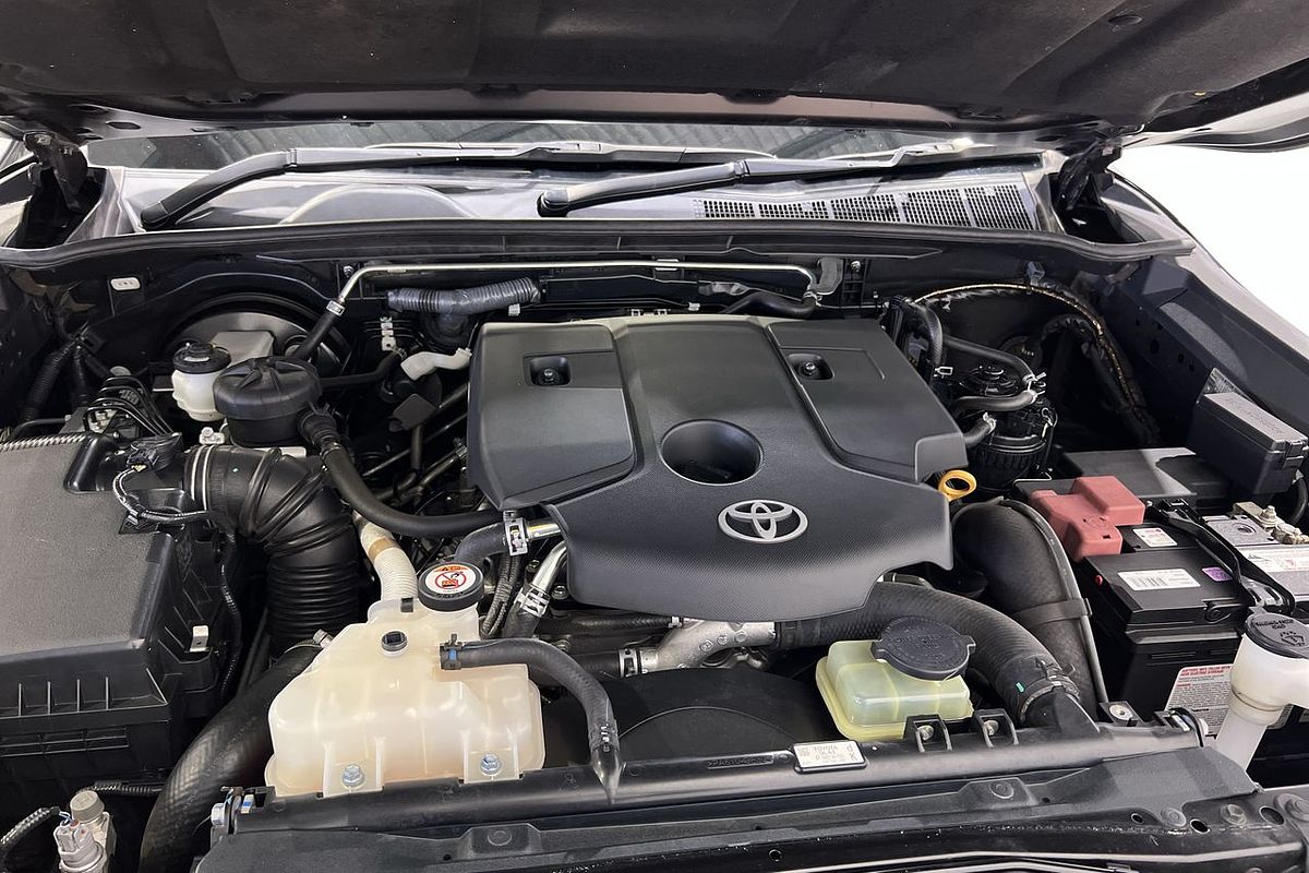 2019 Toyota Hilux SR GUN126R 4X4