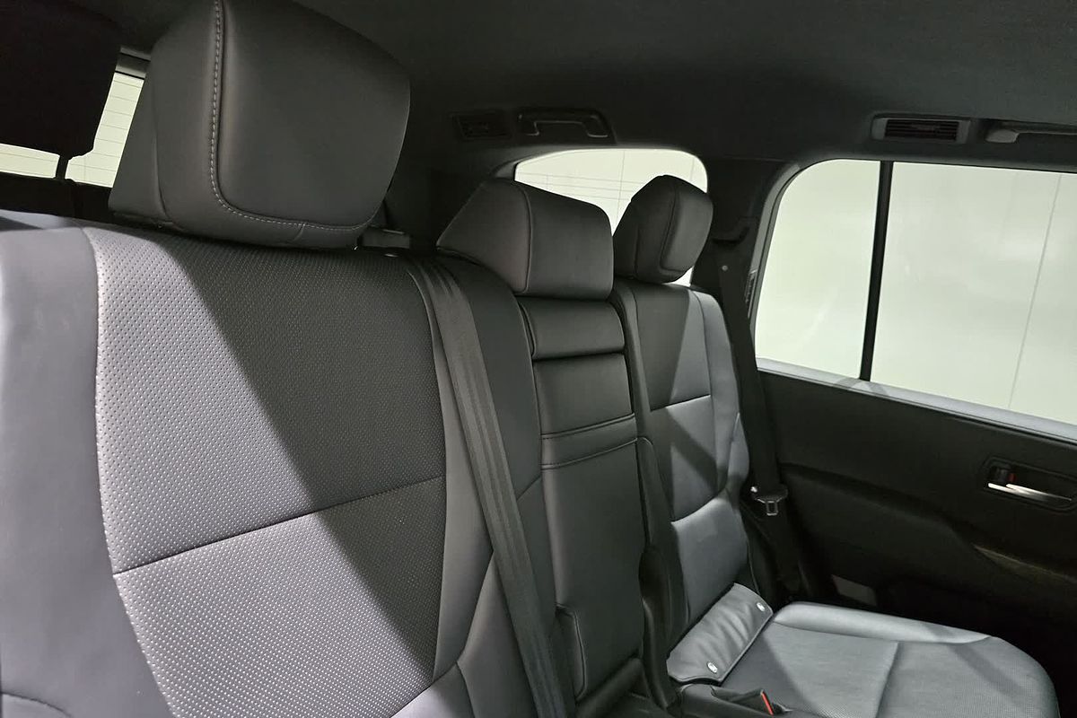 2022 Toyota Landcruiser VX FJA300R