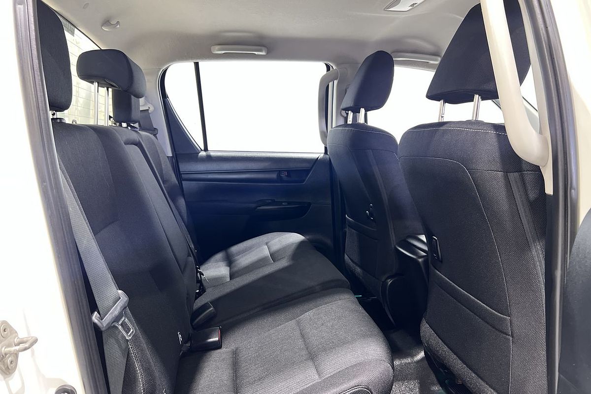 2020 Toyota Hilux SR GUN126R 4X4