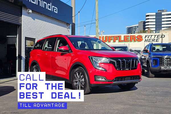 2025 Mahindra XUV700 AX7L